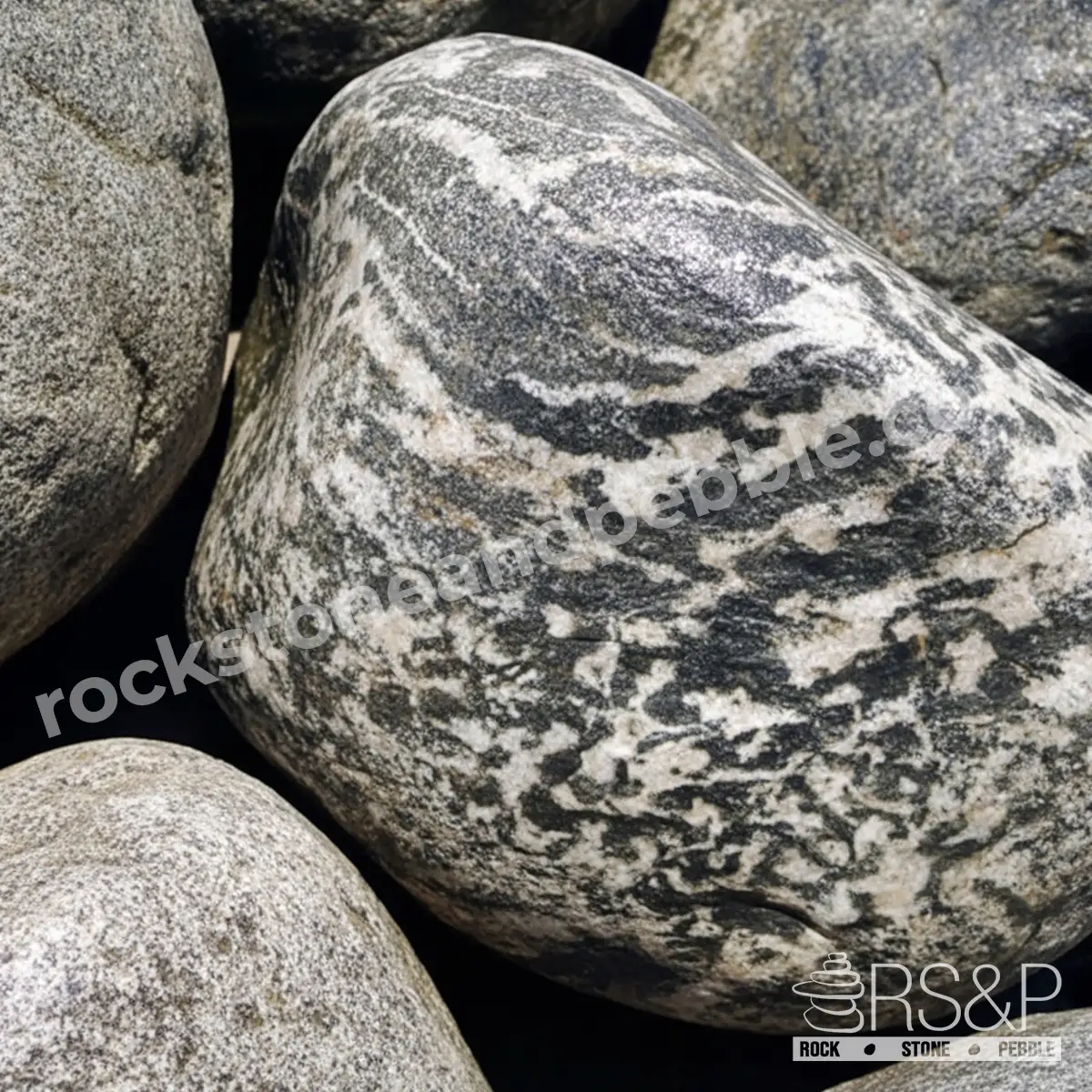 granite-boulders-featured
