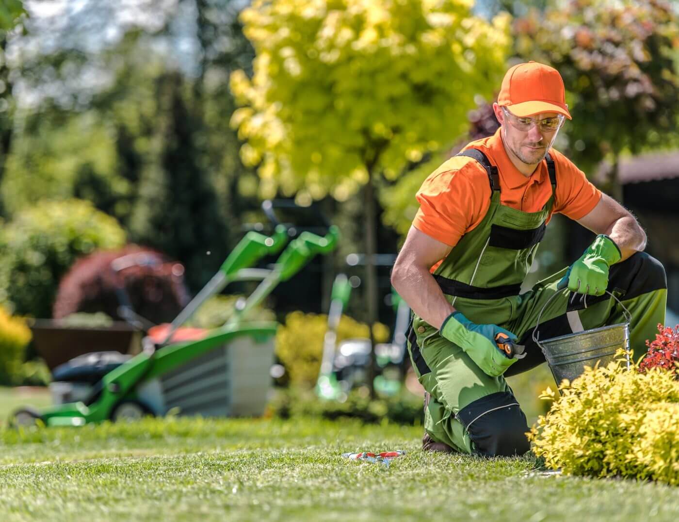 Black Mexican Beach Pebbles - Landscape Yourself