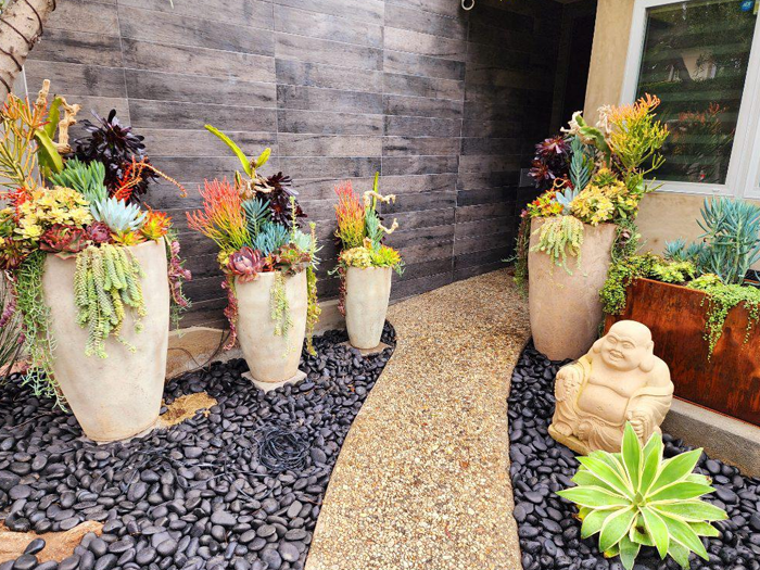 beach pebbles pathway decoration