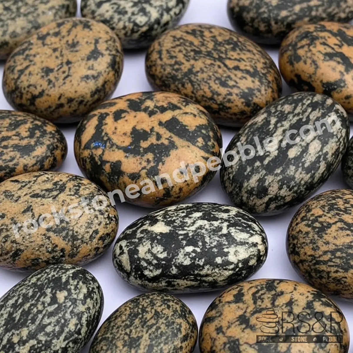 decorative-rocks-featured