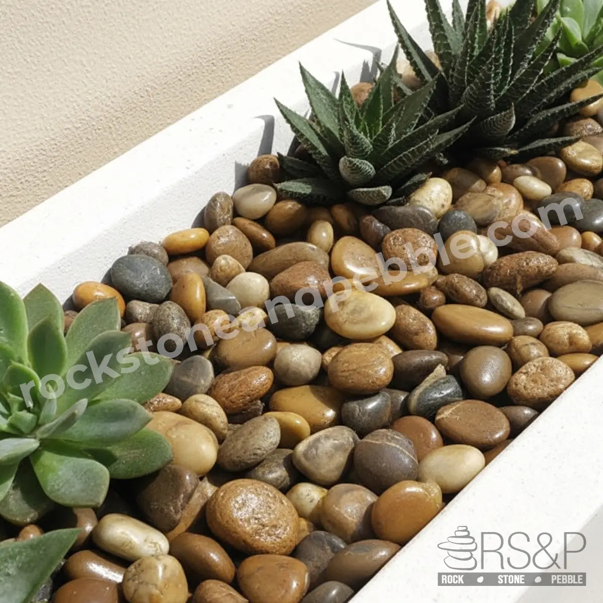 mixed-gold-pebbles-featured